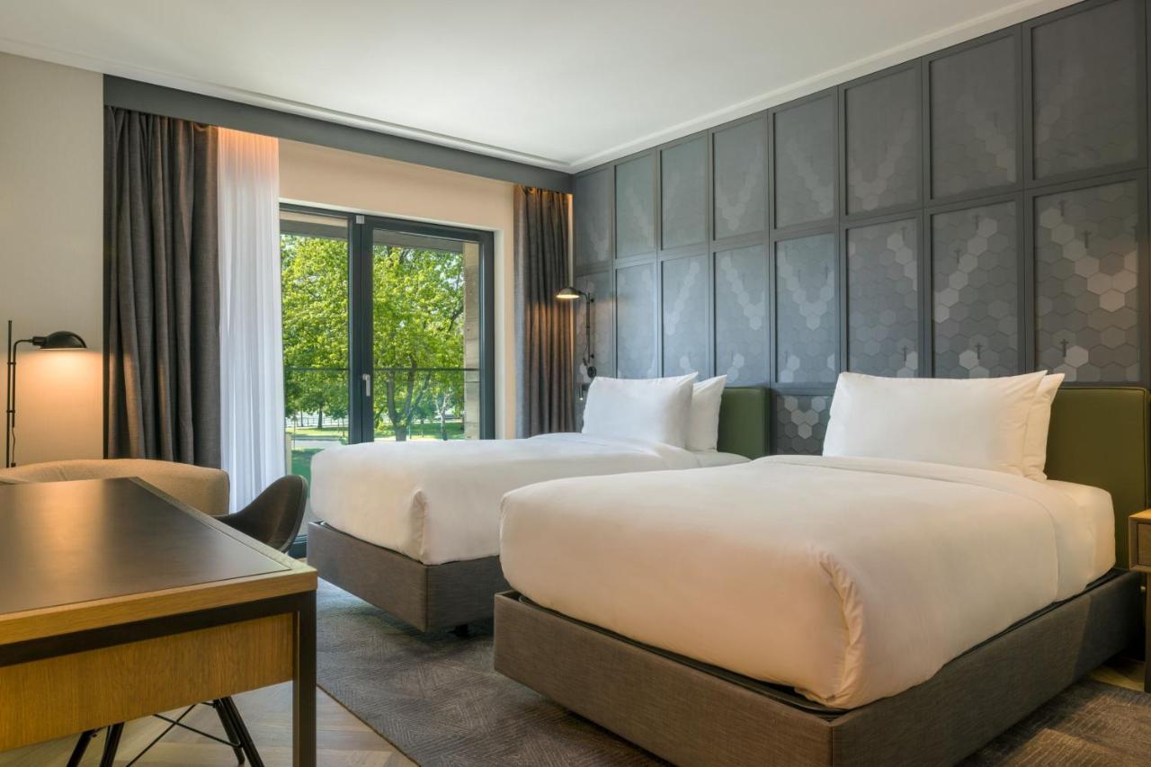 Four Points By Sheraton Budapest Danube מראה חיצוני תמונה